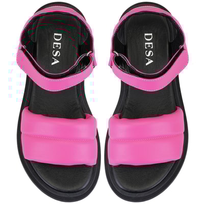 Kadın Pembe Dolgu Tabanlı Deri Sandalet