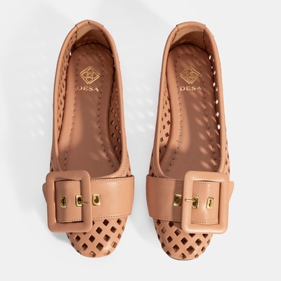 Kadın Pembe Toka Aksesuarlı Perforeli Deri Babet