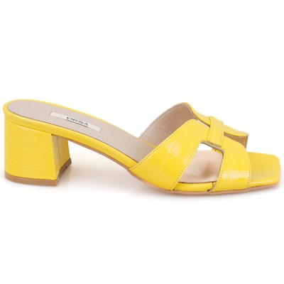 Kadın Sarı Kroko Baskılı Topuklu Deri Terlik