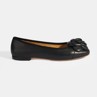 Kadın Siyah Aksesuar Detaylı Deri Babet 