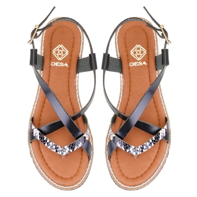 Kadın Siyah Ayarlanabilir Tokalı Deri Sandalet