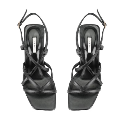 Kadın Siyah Ayarlanabilir Tokalı Deri Sandalet