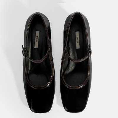 Kadın Siyah Ayarlanabilir Tokalı Kalın Topuklu Klasik Ayakkabı