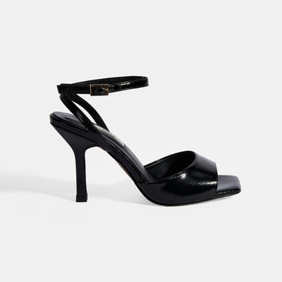 Kadın Siyah Ayarlanabilir Tokalı Rugan Topuklu Sandalet