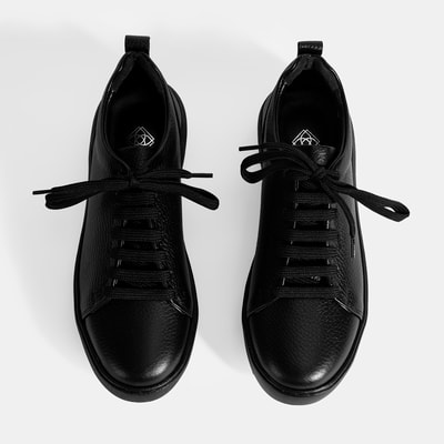 Kadın Siyah Bağcıklı Deri Günlük Ayakkabı