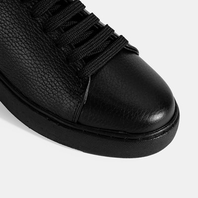 Kadın Siyah Bağcıklı Deri Günlük Ayakkabı