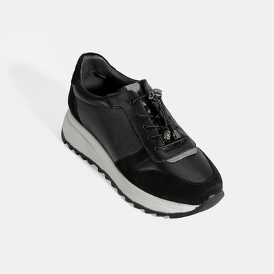 Kadın Siyah Bağcıklı Deri Spor Ayakkabı