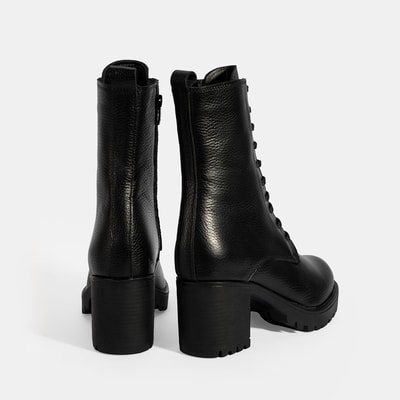 Kadın Siyah Bağcıklı Kalın Topuklu Deri Bot