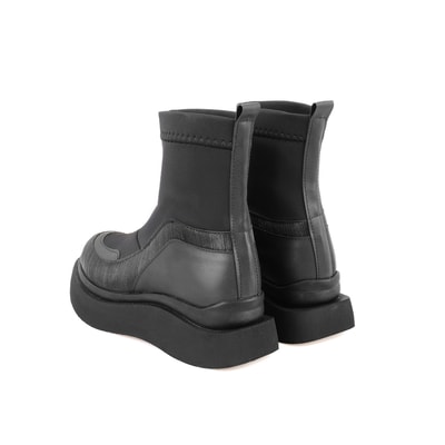 Kadın Siyah Bot