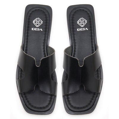 Kadın Siyah Deri Terlik