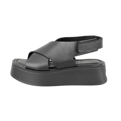 Kadın Siyah Dolgu Topuklu Deri Sandalet