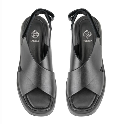 Kadın Siyah Dolgu Topuklu Deri Sandalet