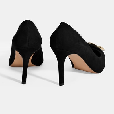 Kadın Siyah Gold Toka Detaylı Süet Topuklu Ayakkabı