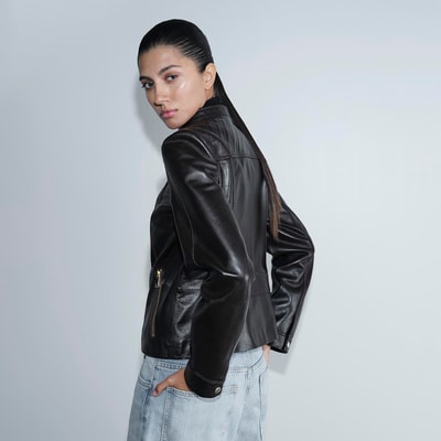 Kadın Siyah Hakim Yakalı Fit Deri Ceket