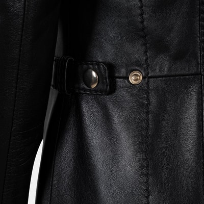 Kadın Siyah Hakim Yakalı Kapüşonlu Deri Kaban