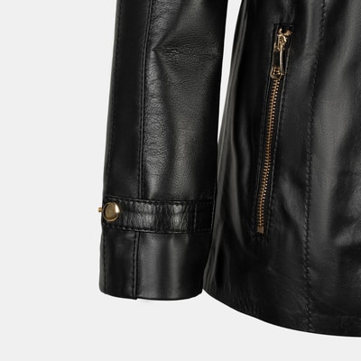 Kadın Siyah Kapüşonlu Deri Mont