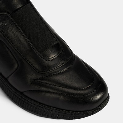 Kadın Siyah Lastikli Deri Spor Ayakkabı