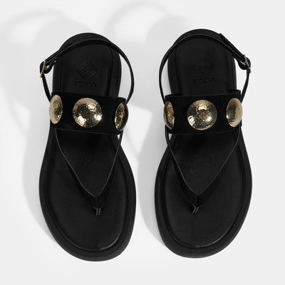 Kadın Siyah Metal Aksesuarlı Ayarlanabilir Tokalı Süet Sandalet