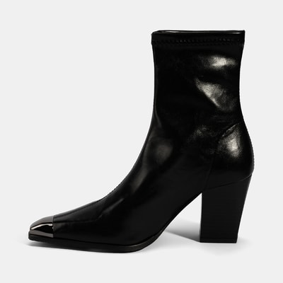 Kadın Siyah Metal Burun Detaylı Topuklu Stretch Bot