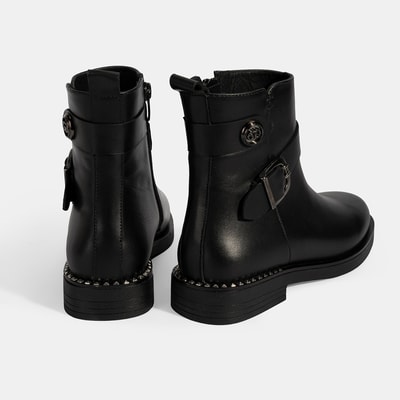 Kadın Siyah Metal Toka Detaylı Deri Bot