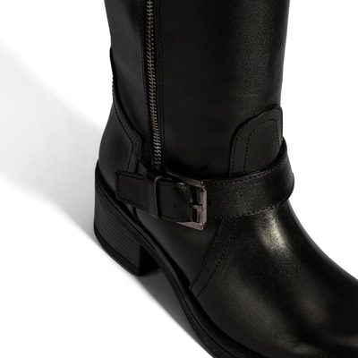 Kadın Siyah Metal Toka Detaylı Deri Çizme