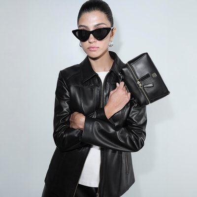 Kadın Siyah Mini Deri El Çantası