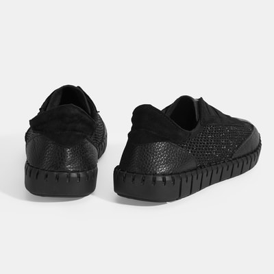 Kadın Siyah Perforeli Günlük Ayakkabı