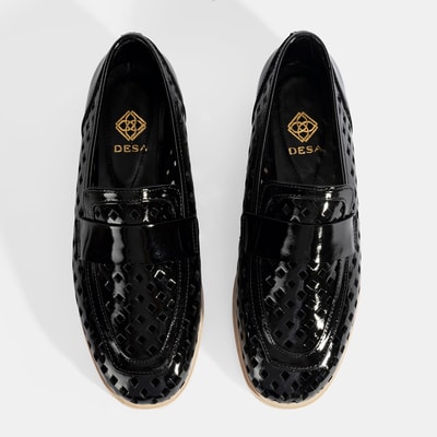 Kadın Siyah Perforeli Rugan Loafer