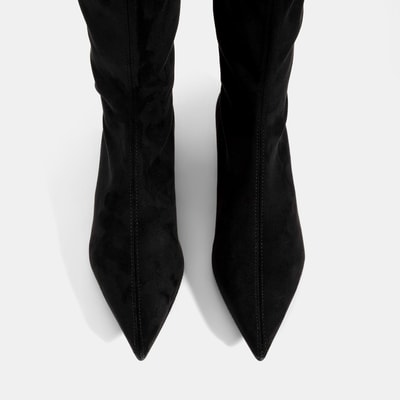 Kadın Siyah Sivri Burunlu Topuklu Stretch Çizme