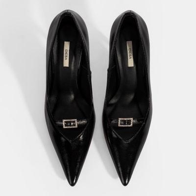 Kadın Siyah Taşlı Toka Detaylı Rugan Topuklu Abiye Ayakkabı