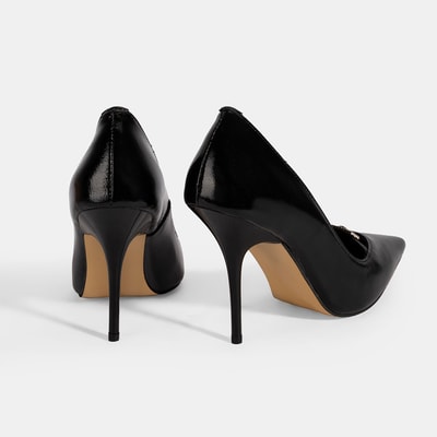 Kadın Siyah Taşlı Toka Detaylı Rugan Topuklu Abiye Ayakkabı