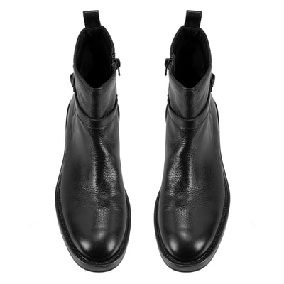 Kadın Siyah Toka Aksesuarlı Deri Bot