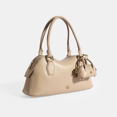 Kadın Vizon Deri Çanta Aksesuarlı Büyük Omuz Çantası