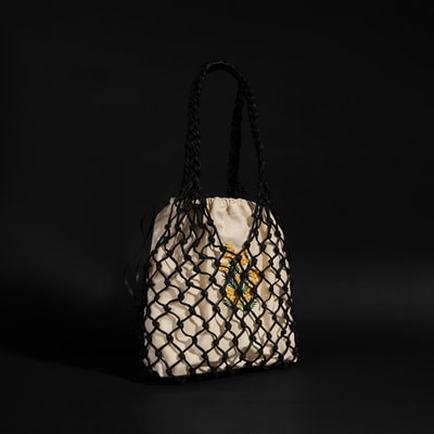 KEDV Mimozalı Deri Örgü Çanta