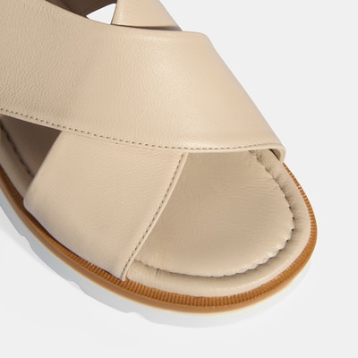 Krem Kadın Lastik Bantlı Deri Sandalet