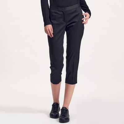 Siyah Kadın Capri