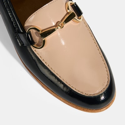 Siyah Kadın Metal Aksesuarlı Slip-On Rugan Loafer