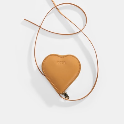 Turuncu Kalp Figürlü Mini Askılı Deri Cüzdan