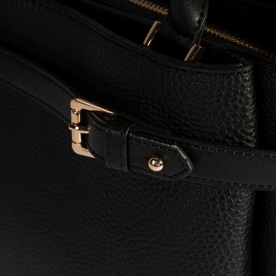 YNK-0004 AW25 KADIN EL ÇANTASI