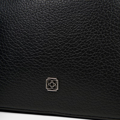 YNK-0016 SS26 KADIN POSTACI ÇANTA