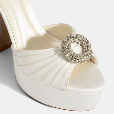 A-BTY3161 KADIN ABİYE AYAKKABI