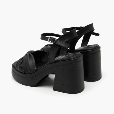 Bette Siyah Kadın Deri Sandalet