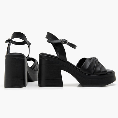 Bette Siyah Kadın Deri Sandalet