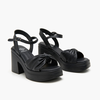 Bette Siyah Kadın Deri Sandalet