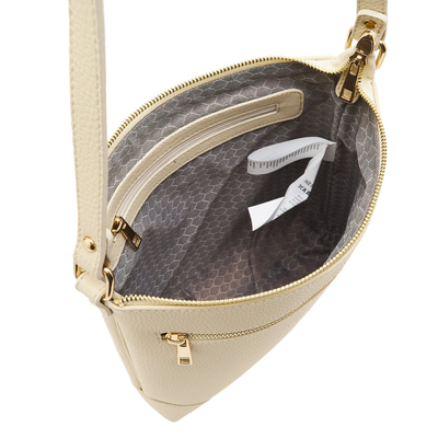 Beyaz Blase Kadın Postacı Çantası