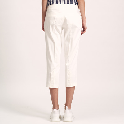 Beyaz Kadın Capri