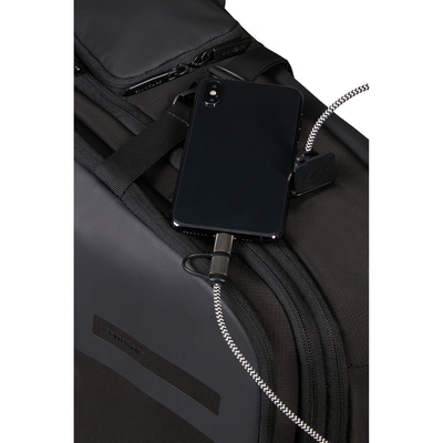 Biz2go - Körüklü Sırt Çantası 17.3