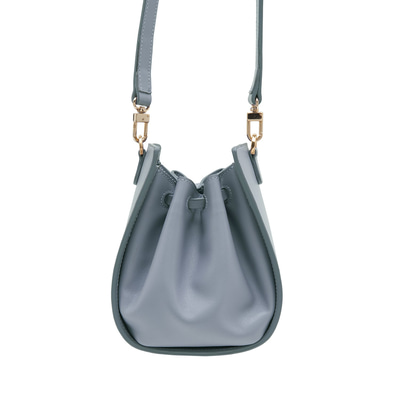 Camellia Kadın Deri Omuz Askılı Çanta