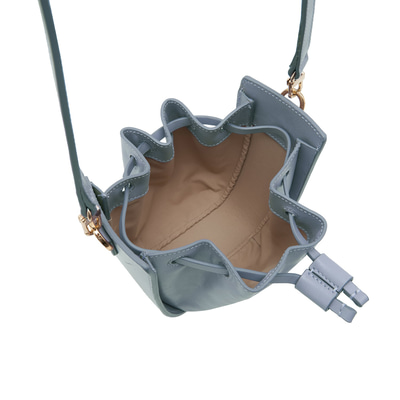 Camellia Kadın Deri Omuz Askılı Çanta