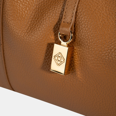 DE-12566 SS25 KADIN OMUZ ÇANTASI